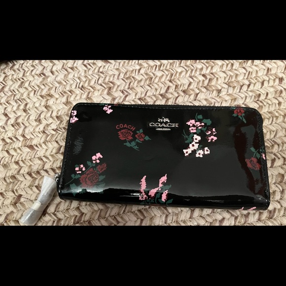 NWT! Coach Floral Tote 6 piece set-MUST SELL- PRICE DROP firm - Picture 2 of 16